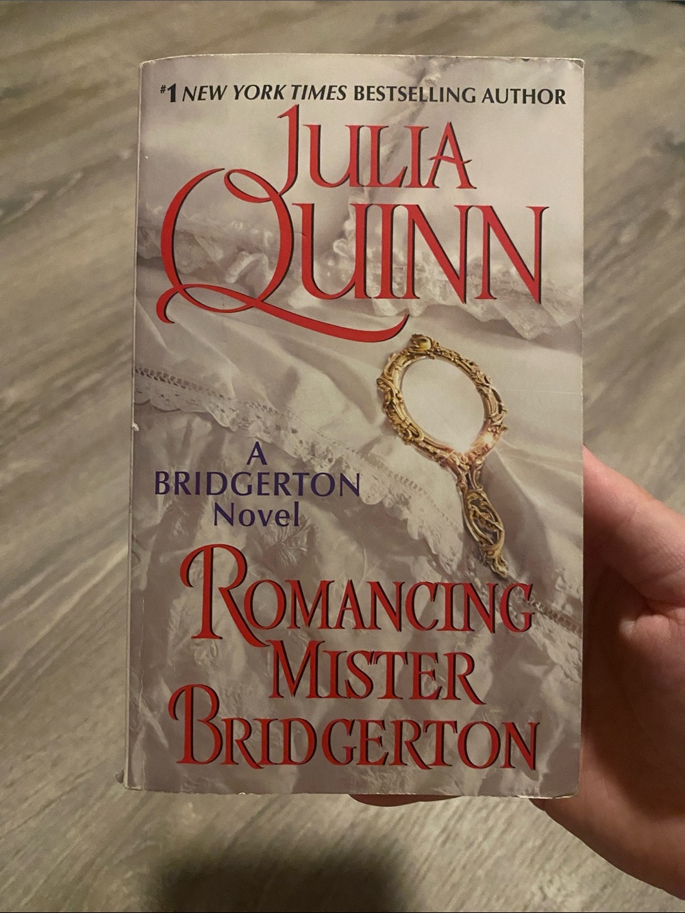 Bridgerton “Romancing Mister Bridgerton” book 🫖